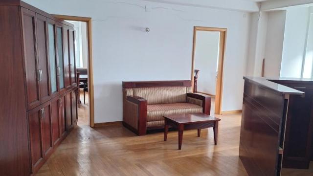 Poslovni prostor, Izdavanje, 1364m2, Bežanijska kosa 1, Novi Beograd, Samarska