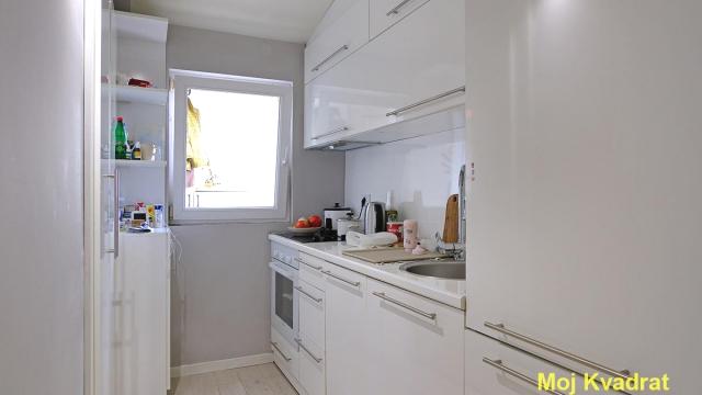 Stan, Trosoban, Prodaja, 99m2, Kalenić pijaca, Vračar, Maksima Gorkog