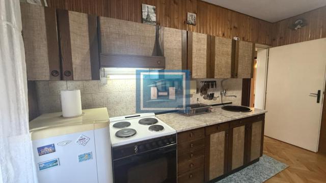 Kuća, četvoroiposoban, Prodaja, 160m2, Trnava, Gradska lokacija, Jagodina