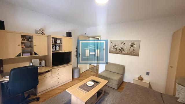 Kuća, četvoroiposoban, Prodaja, 160m2, Trnava, Gradska lokacija, Jagodina