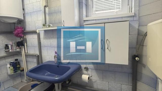 Kuća, četvoroiposoban, Prodaja, 160m2, Trnava, Gradska lokacija, Jagodina