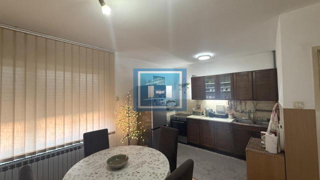 Kuća, četvoroiposoban, Prodaja, 160m2, Trnava, Gradska lokacija, Jagodina
