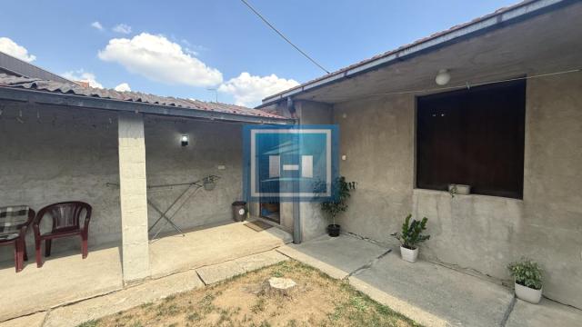 Kuća, četvoroiposoban, Prodaja, 160m2, Trnava, Gradska lokacija, Jagodina