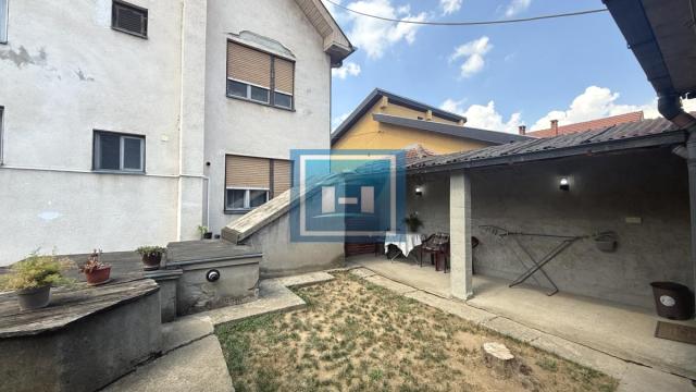 Kuća, četvoroiposoban, Prodaja, 160m2, Trnava, Gradska lokacija, Jagodina