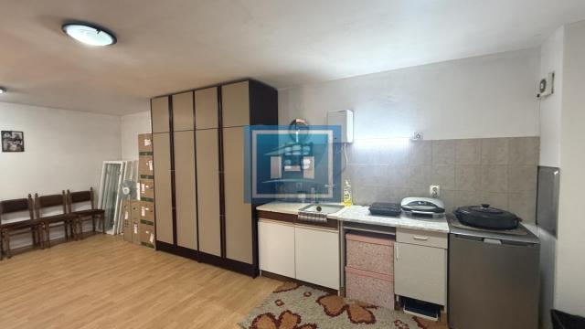 Kuća, četvoroiposoban, Prodaja, 160m2, Trnava, Gradska lokacija, Jagodina