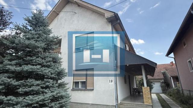 Kuća, četvoroiposoban, Prodaja, 160m2, Trnava, Gradska lokacija, Jagodina