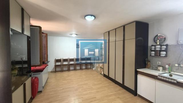 Kuća, četvoroiposoban, Prodaja, 160m2, Trnava, Gradska lokacija, Jagodina