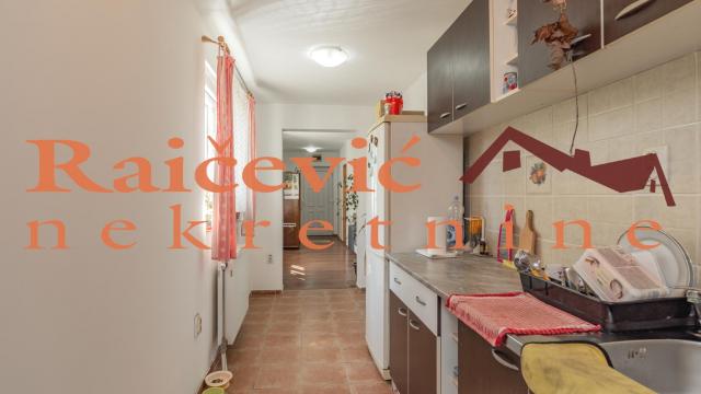 Kuća, Prodaja, 260m2, Resnik, Rakovica, Aleksandra Vojinovica