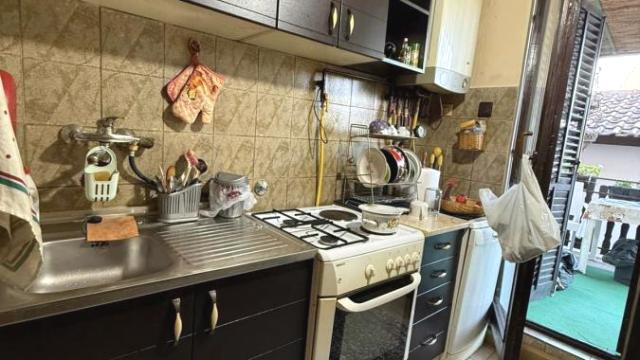 Stan, Trosoban, Prodaja, 56m2, Petlovo brdo, Rakovica, Miladina Petrovića