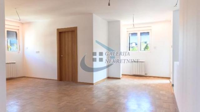 Stan, Trosoban, Prodaja, 65m2, Kluz, Zvezdara, Ruđera Boškovića