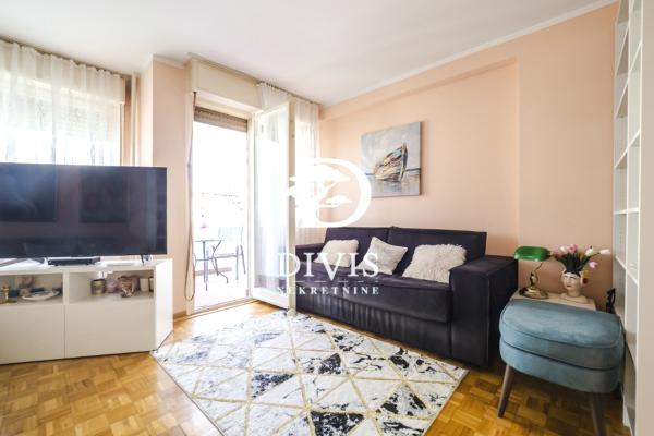 prodaja, stanova,
beograd, 1130055, petosoban-dubrovacka