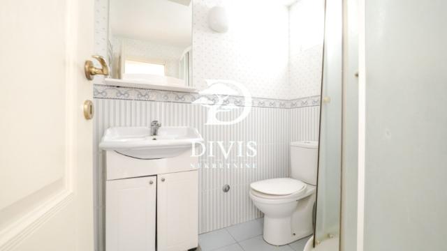 Kuća, Petosoban i veći, Izdavanje, 290m2, Valterova
