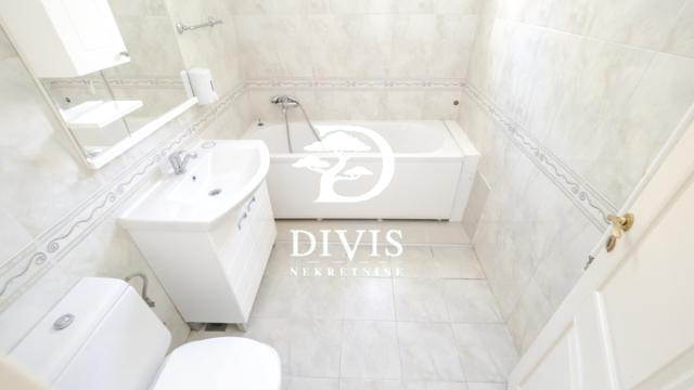 Kuća, Petosoban i veći, Izdavanje, 290m2, Valterova