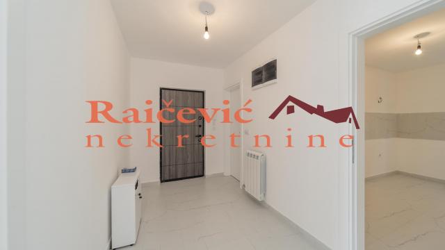 Stan, Trosoban, Prodaja, 82m2, Kaludjerica, Grocka, Kaludjerica