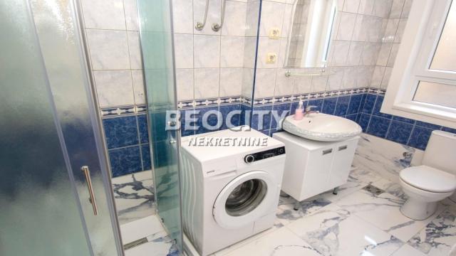 Stan, Dvosoban, Izdavanje, 70m2, Hram svetog Save, Vračar, Svetog Save 
