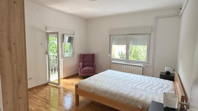 Stan, Trosoban, Izdavanje, 75m2, Banovo brdo, Čukarica, Orfelinova