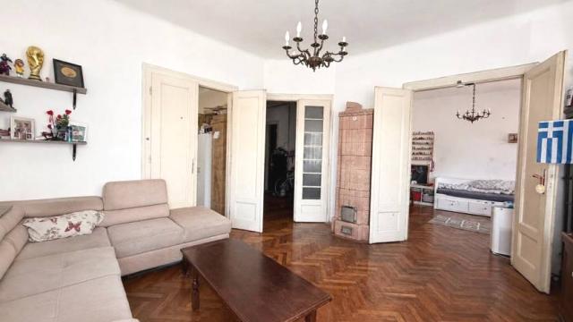 Stan, Troiposoban, Prodaja, 85m2, Cara Dušana