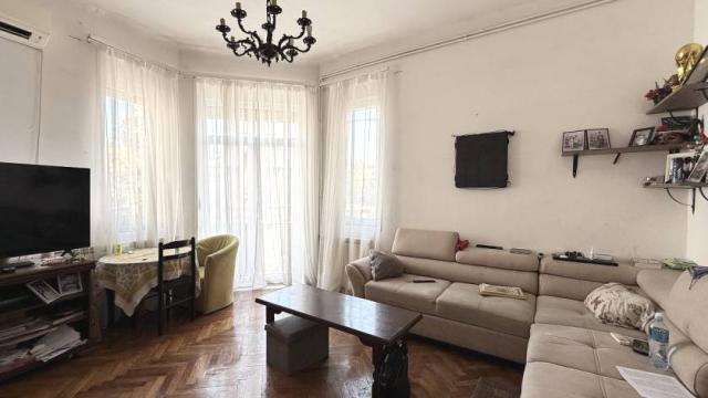 Stan, Troiposoban, Prodaja, 85m2, Cara Dušana