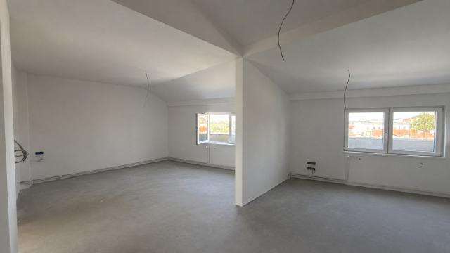 Stan, Troiposoban, Prodaja, 75m2, Kosančićev venac
