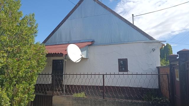 Kuća, Dvosoban, Prodaja, 87m2, Banatsko Arandjelovo, Okolno mesto, Banatsko Arandjelovo
