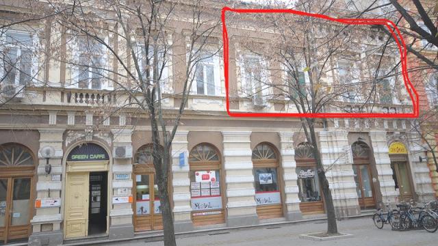 Stan, četvorosoban, Izdavanje, 120m2, Gradski trg