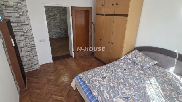 Kuća, Prodaja, 108m2, Širi centar, Gradska lokacija, Apatin