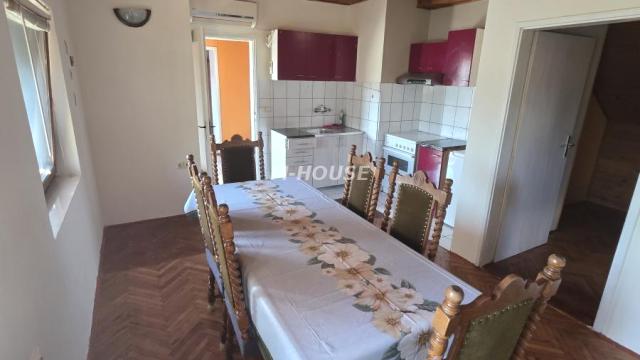 Kuća, Prodaja, 108m2, Širi centar, Gradska lokacija, Apatin