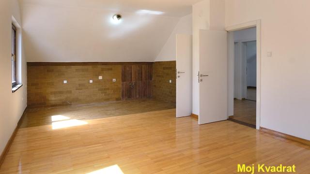 Poslovni prostor, Izdavanje, 160m2, Kalvarija, Zemun, Grmečka