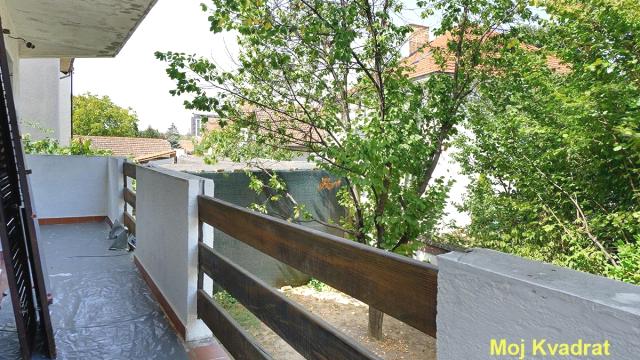 Poslovni prostor, Izdavanje, 160m2, Kalvarija, Zemun, Grmečka