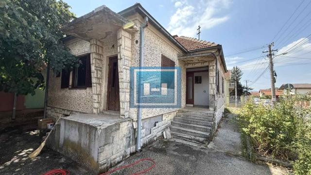 Kuća, četvorosoban, Prodaja, 185m2, Gloždak, Gradska lokacija, Paraćin