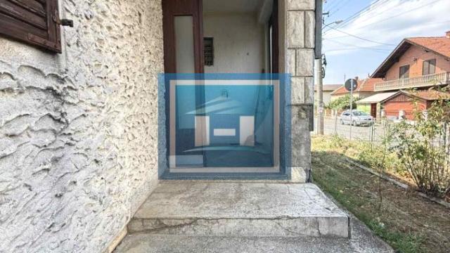 Kuća, četvorosoban, Prodaja, 185m2, Gloždak, Gradska lokacija, Paraćin
