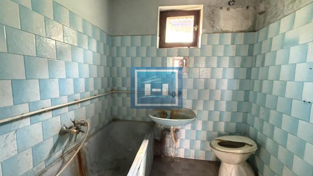 Kuća, četvorosoban, Prodaja, 185m2, Gloždak, Gradska lokacija, Paraćin