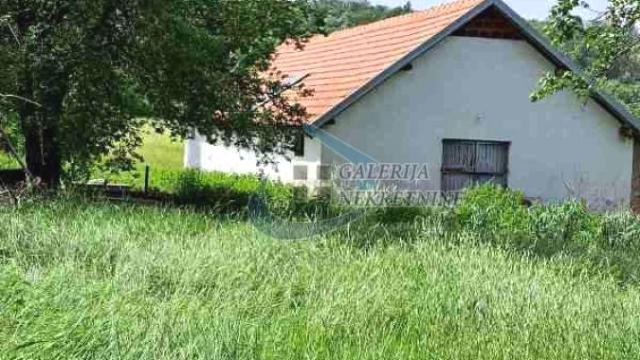 Kuća, Trosoban, Prodaja, 104m2, Amerić, Mladenovac, Vujičić put