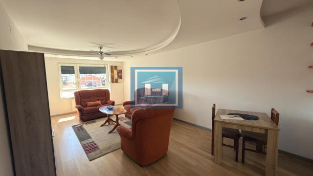 Stan, Dvoiposoban, Izdavanje, 76m2, Centar, Gradska lokacija, Jagodina