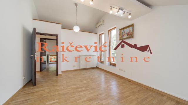 Poslovni prostor, četvorosoban, Izdavanje, 90m2, Lekino brdo, Voždovac, Mijacka