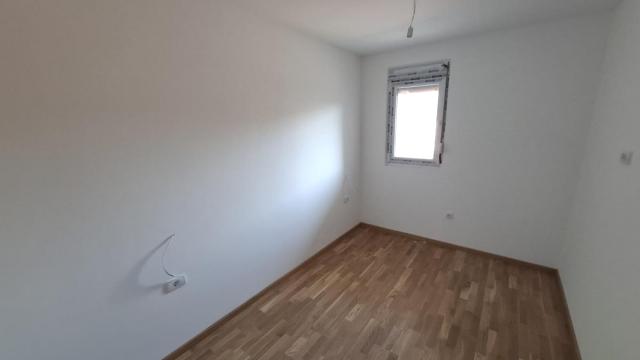 Stan, Dvoiposoban, Prodaja, 52m2, Boleč, Grocka, Janka Gagića