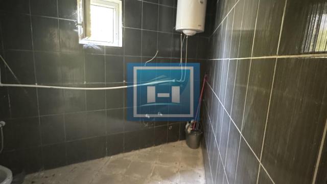 Poslovni prostor, Prodaja, 380m2, Jagodina