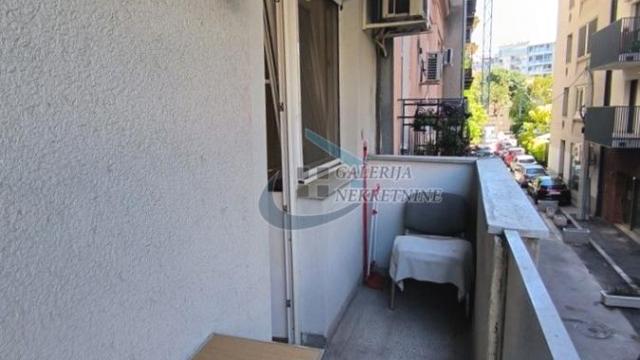 Stan, Trosoban, Prodaja, 65m2, Gundulićev venac, Stari grad, Šantićeva