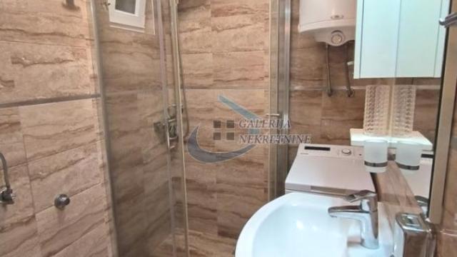 Stan, Trosoban, Prodaja, 65m2, Gundulićev venac, Stari grad, Šantićeva