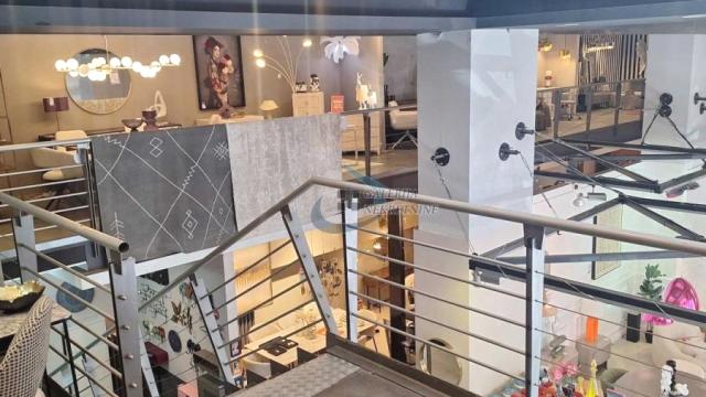Poslovni prostor, Jednosoban, Izdavanje, 420m2, Trg Nikole Pašića, Stari grad, Dečanska