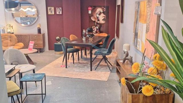 Poslovni prostor, Jednosoban, Izdavanje, 420m2, Trg Nikole Pašića, Stari grad, Dečanska