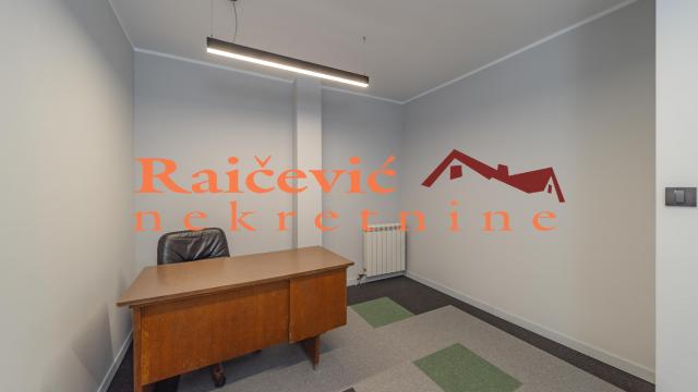 Poslovni prostor, Izdavanje, 152m2, Voždovac, Vojvode Stepe