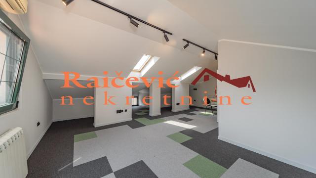 Poslovni prostor, Izdavanje, 152m2, Voždovac, Vojvode Stepe