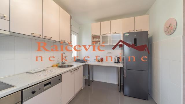 Stan, Trosoban, Prodaja, 84m2, Gornji grad, Zemun, Dragana Rakica