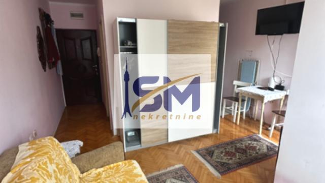 Stan, Jednosoban, Izdavanje, 22m2, Bele vode, Čukarica, Momčila Čedića