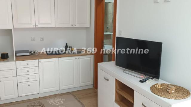 Stan, Garsonjera, Izdavanje, 25m2, Bulevar Oslobodjenja, Novi Sad, Novi Sad