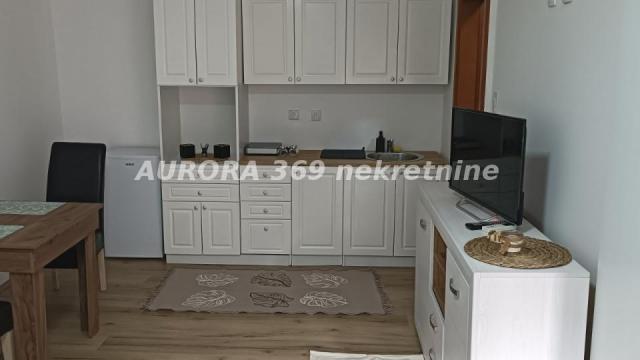 Stan, Garsonjera, Izdavanje, 25m2, Bulevar Oslobodjenja, Novi Sad, Novi Sad