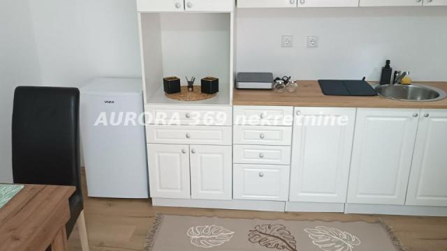 Stan, Garsonjera, Izdavanje, 25m2, Bulevar Oslobodjenja, Novi Sad, Novi Sad
