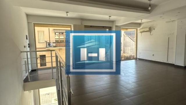 Poslovni prostor, Izdavanje, 85m2, Centar, Gradska lokacija, Paraćin