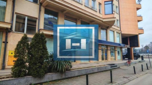 Poslovni prostor, Izdavanje, 85m2, Centar, Gradska lokacija, Paraćin